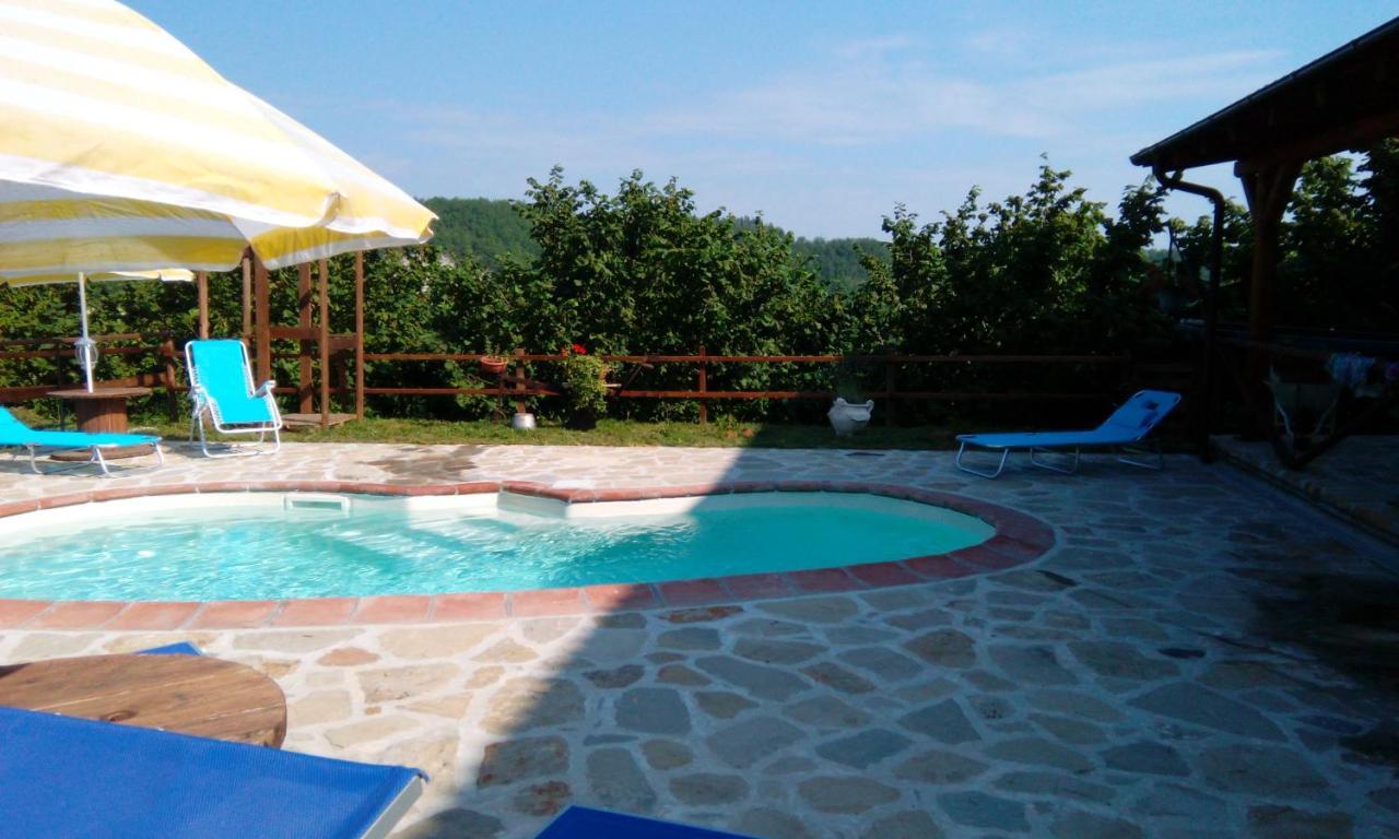Agriturismo Nizur'In Roccaverano Zewnętrze zdjęcie